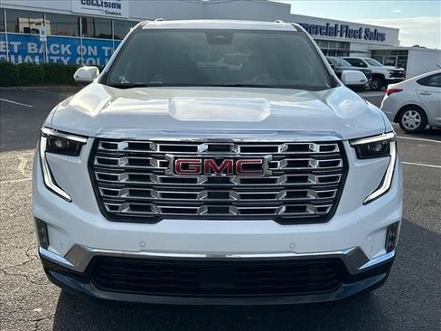 New 2026 GMC Acadia Denali w/ Super Cruise Package AWD/4WD image 4