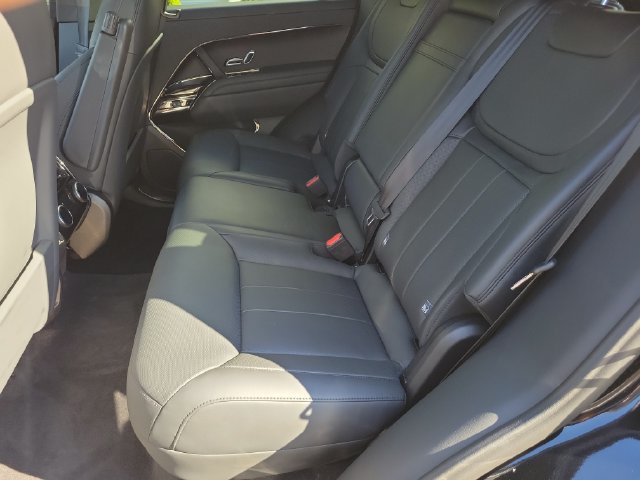 Used 2023 Land Rover Range Rover Sport SE AWD/4WD image 13