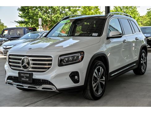 Certified 2026 Mercedes-Benz GLB 250 4MATIC image 5