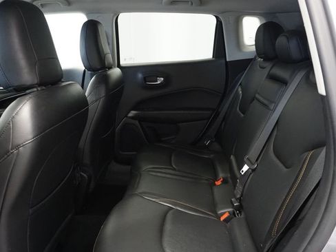 Certified 2018 Jeep Compass Limited image 23