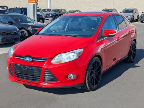 Used 2012 Ford Focus SEL FWD image 10