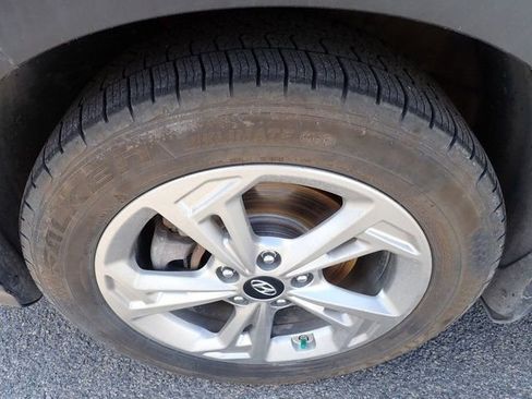 Used 2023 Hyundai Kona SEL AWD/4WD image 7