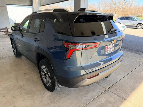 Used 2025 Chevrolet Equinox LT w/ Convenience Package II image 10