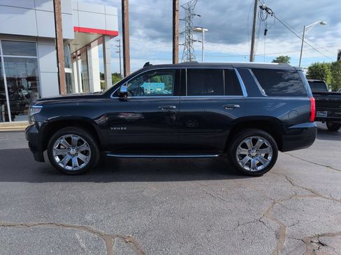 Used 2017 Chevrolet Tahoe Premier AWD/4WD image 2