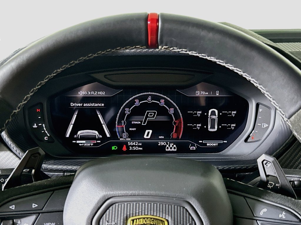 Used 2024 Lamborghini Urus Performante AWD/4WD image 11