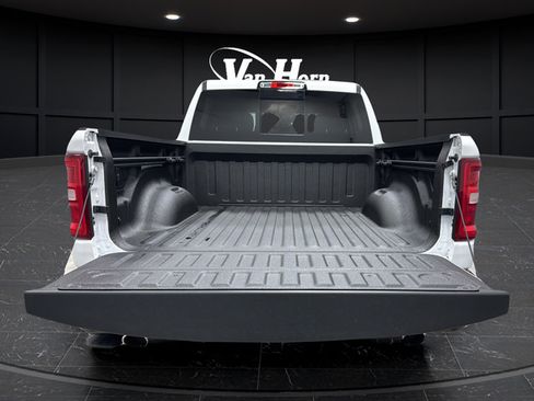 New 2026 RAM 1500 Big Horn AWD/4WD image 41