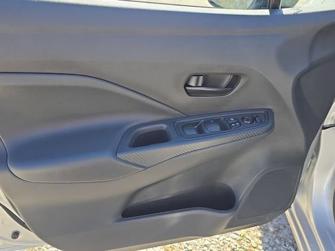 New 2025 Nissan Versa S w/ Trunk Package FWD image 15