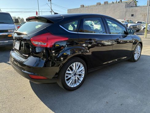 Used 2016 Ford Focus Titanium w/ Titanium Technology Package image 2