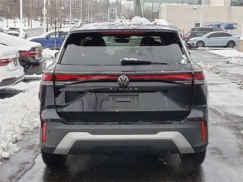 New 2026 Volkswagen Tiguan S image 4
