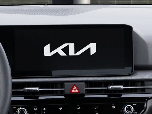 New 2026 Kia Sportage LX image 20