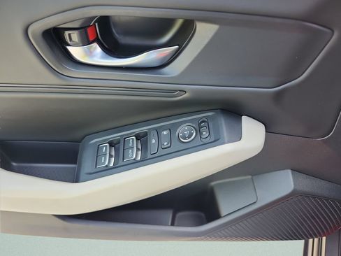 Used 2023 Honda Accord EX image 21