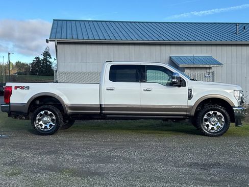 Used 2022 Ford F350 King Ranch w/ King Ranch Ultimate Package image 3