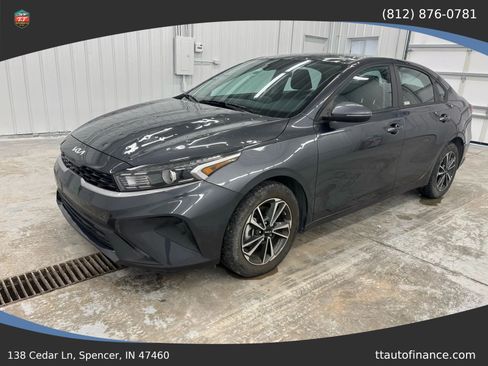 Used 2024 Kia Forte LXS w/ LXS Technology Package FWD image 14