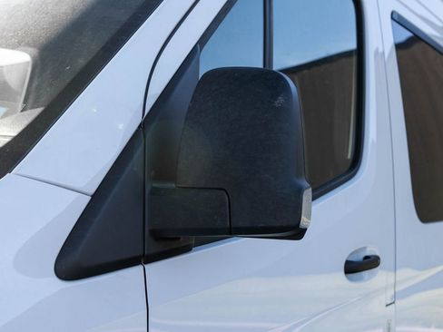 Used 2024 Mercedes-Benz Sprinter 2500 image 12