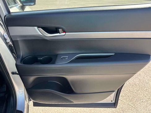Used 2022 Hyundai Palisade SEL FWD image 16