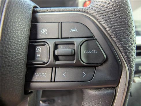 Used 2024 Toyota Tacoma TRD Off-Road image 25