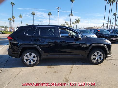 Certified 2023 Toyota RAV4 LE image 3