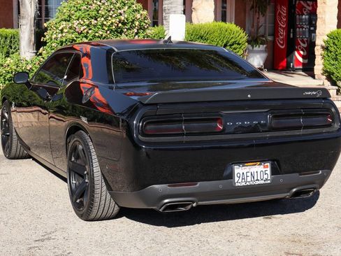 Used 2021 Dodge Challenger SRT Hellcat w/ Plus Package image 6