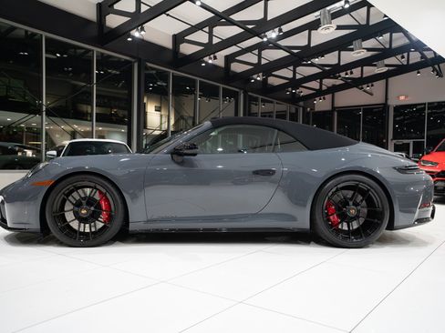 Used 2026 Porsche 911 Carrera 4 GTS AWD/4WD image 48