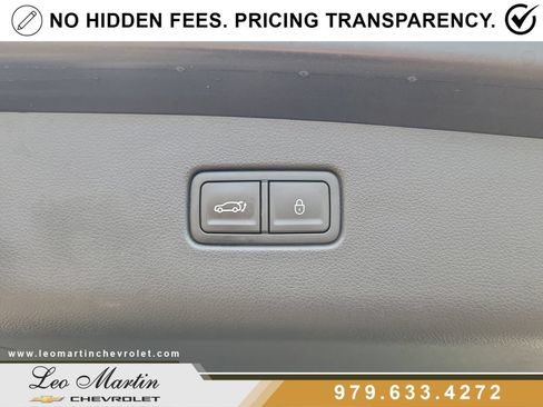 Used 2024 Genesis GV70 3.5T Sport w/ Sport Advanced Package AWD/4WD image 8