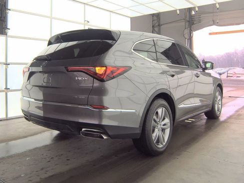 Used 2024 Acura MDX SH-AWD image 6