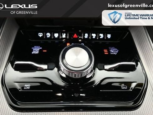 Used 2023 Jeep Grand Wagoneer Series II AWD/4WD image 19