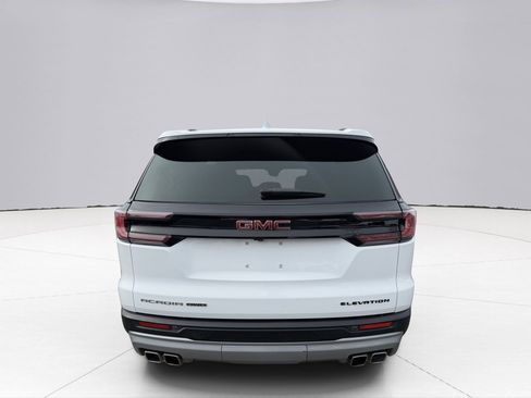 Used 2025 GMC Acadia Elevation image 12