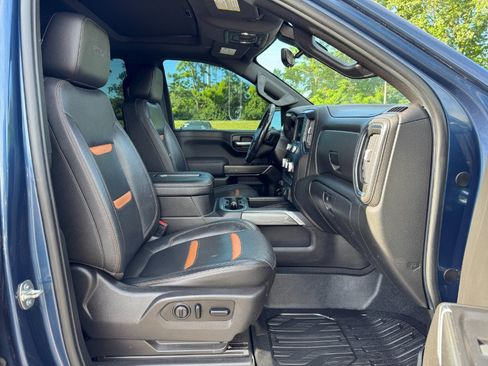 Used 2019 GMC Sierra 1500 AT4 w/ AT4 Premium Package AWD/4WD image 18