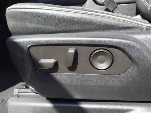 Used 2021 Chevrolet Tahoe Premier image 13