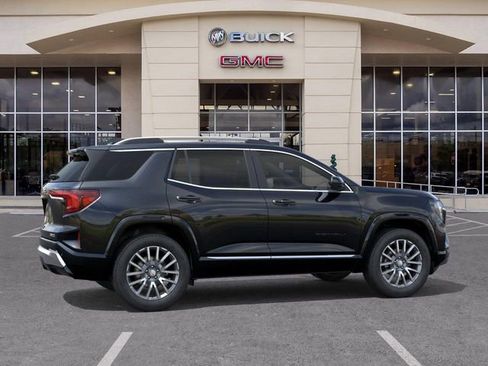 New 2026 GMC Terrain Denali w/ LPO, Black Badging Package AWD/4WD image 5
