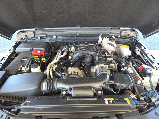 Used 2022 Jeep Wrangler Unlimited Sahara AWD/4WD image 72
