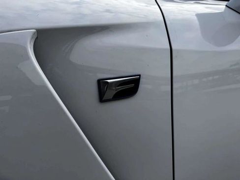 Used 2017 Lexus RC F RWD image 13