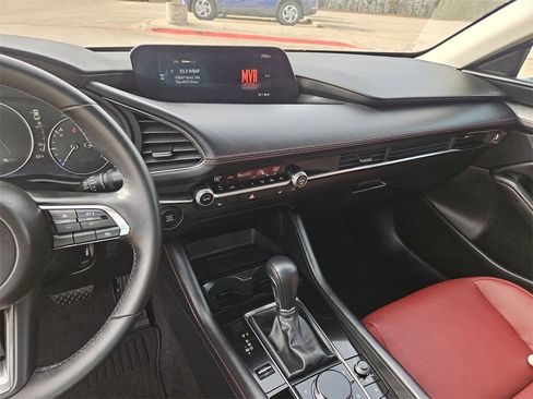 Used 2025 MAZDA MAZDA3 s image 20
