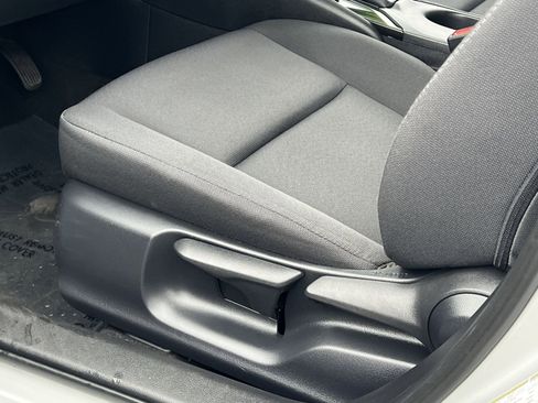 Used 2024 Toyota Corolla LE image 12