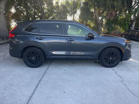 Used 2023 Honda CR-V Sport image 5