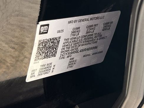 Certified 2025 Cadillac Escalade ESV Sport Platinum w/ LPO, ONYX Package image 35