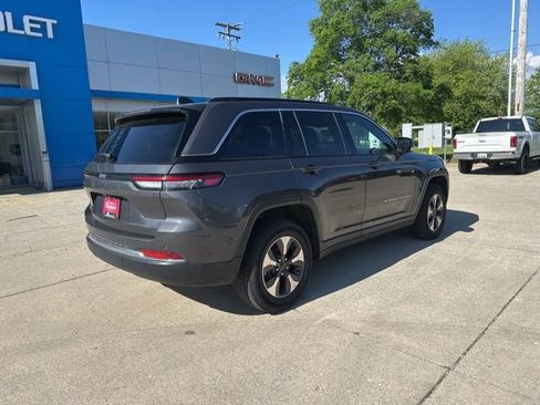 Used 2024 Jeep Grand Cherokee Limited 4xe AWD/4WD image 3