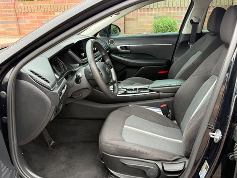 Used 2021 Hyundai Sonata SE FWD image 6