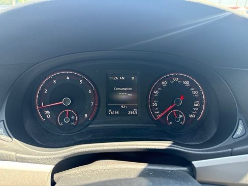 Used 2020 Volkswagen Passat 2.0T SE FWD image 32