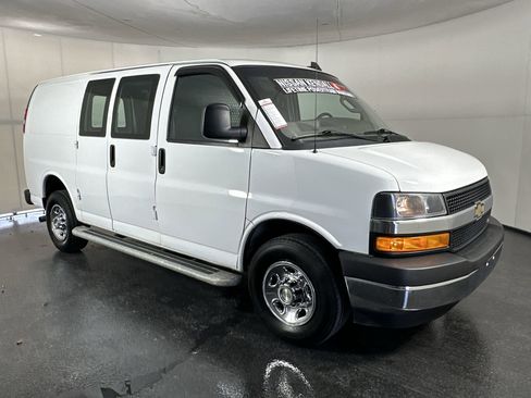 Used 2022 Chevrolet Express 2500 w/ Driver Convenience Package image 2