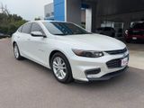 Used 2017 Chevrolet Malibu LT image 2