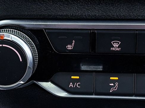 Used 2021 Nissan Altima 2.5 SV w/ SV Premium Package image 24