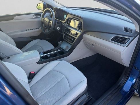 Used 2016 Hyundai Sonata SE w/ Cargo Package image 15