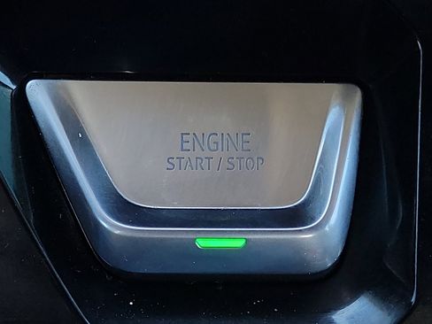 Used 2024 GMC Sierra 1500 Denali w/ Denali Reserve Package image 17