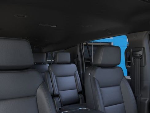 New 2026 Chevrolet Suburban LT w/ Comfort Package RWD image 24