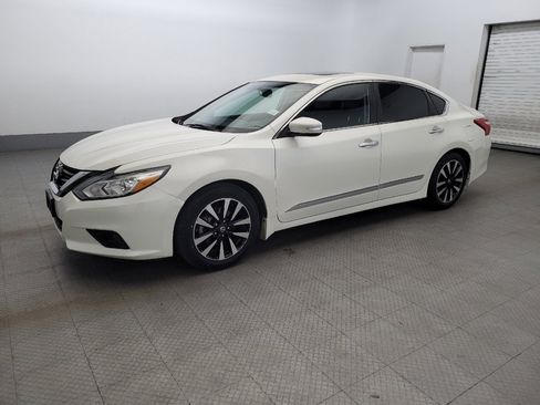 Used 2017 Nissan Altima 2.5 SL image 2