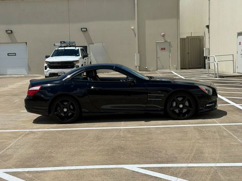 Used 2013 Mercedes-Benz SL 550 image 8