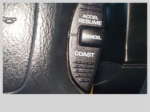 Used 2002 Dodge B1500 image 19