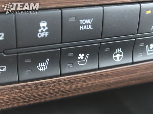 Used 2016 RAM 1500 Laramie image 18