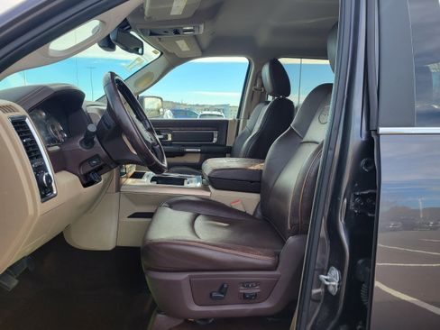 Used 2017 RAM 1500 Laramie Longhorn image 26